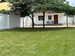 Charming Cottage Near Beach in Mbweni